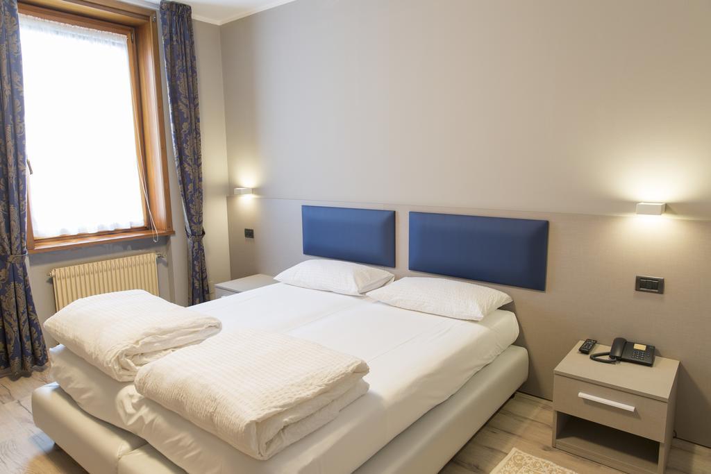 Albergo Montenegro Maniago Zewnętrze zdjęcie