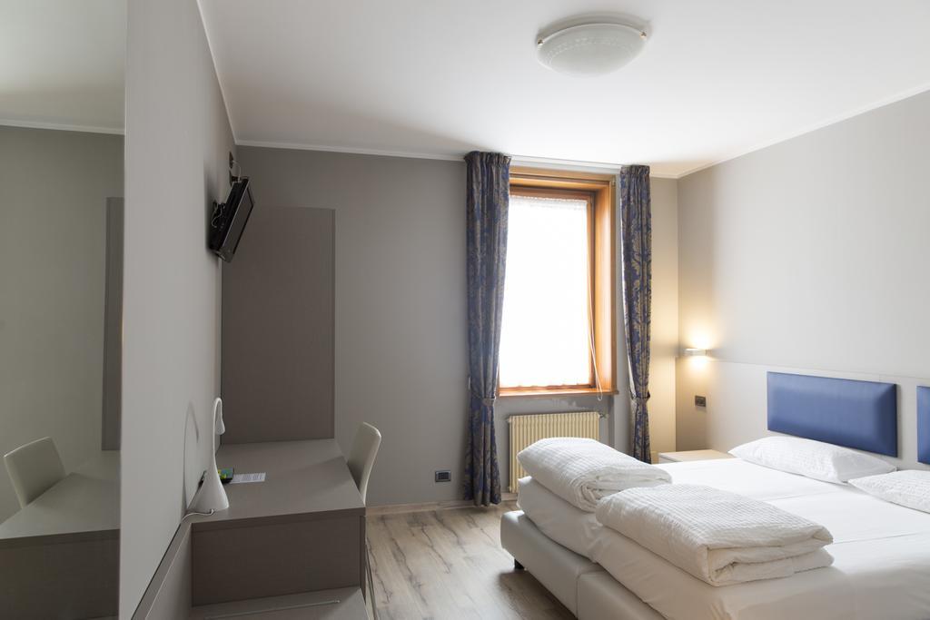 Albergo Montenegro Maniago Zewnętrze zdjęcie